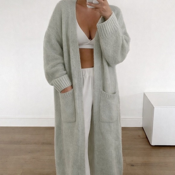 Zara Oversized Long Patch Pocket Cardigan - Picture 1 of 5